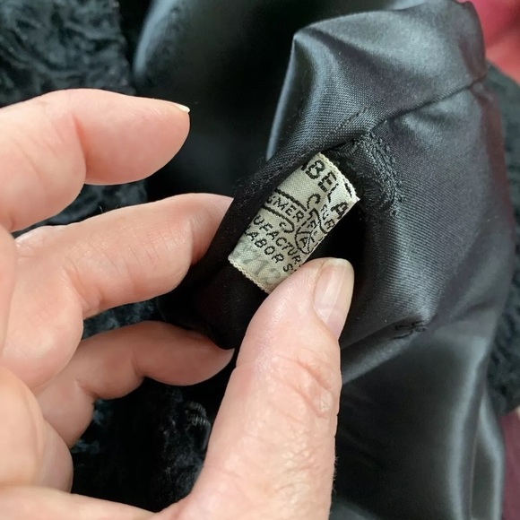 Vintage Black Shearling Coat With Mink Collar - Size Medium - Picture 7 of 7